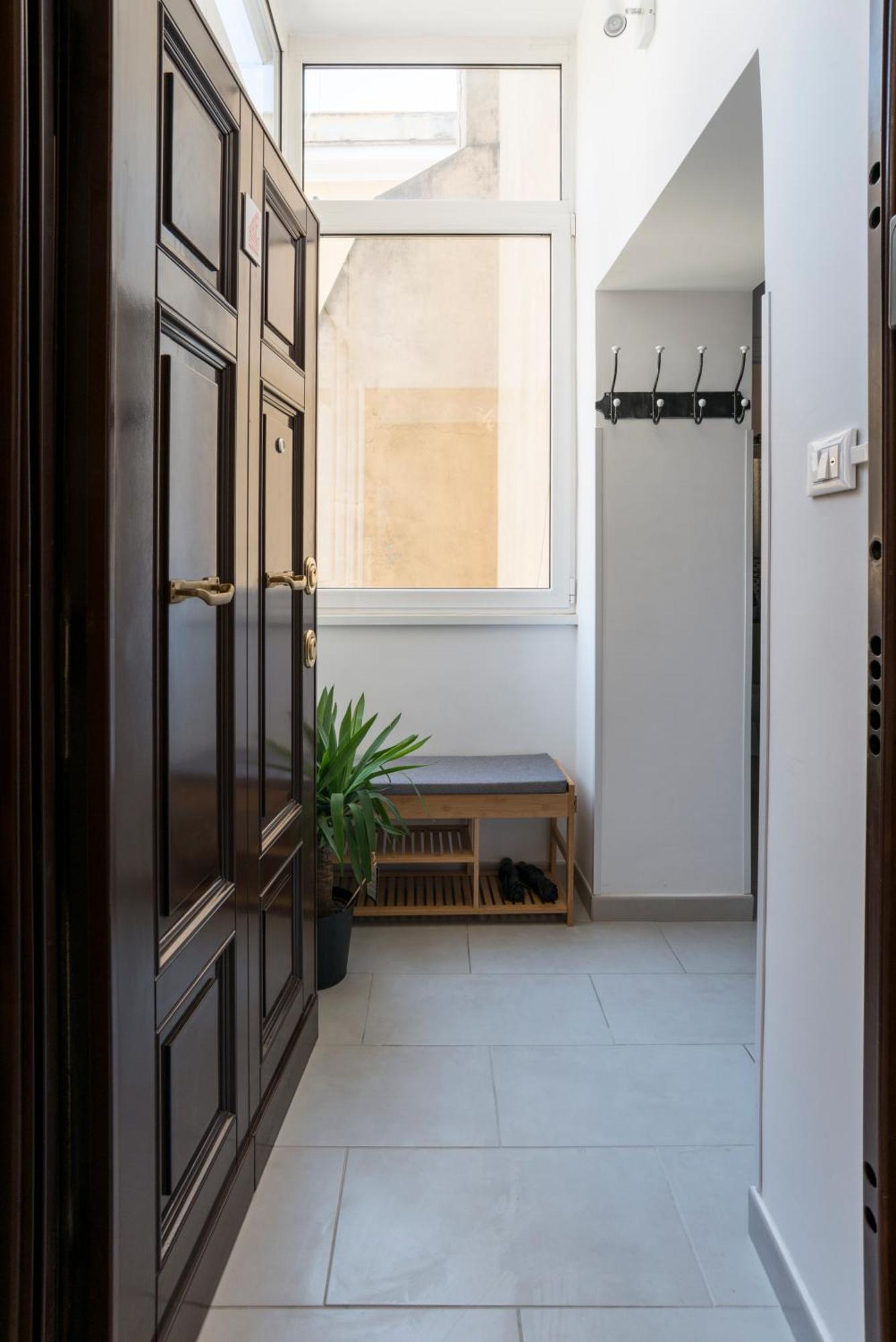 Half Palace, Relaxing Apartment In Rome San Lorenzo Exterior photo